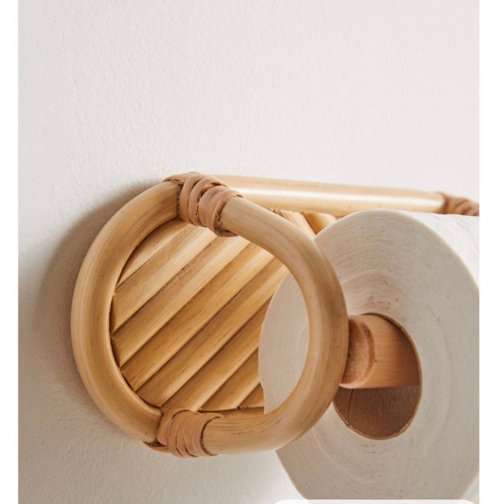 Toilet paper holder